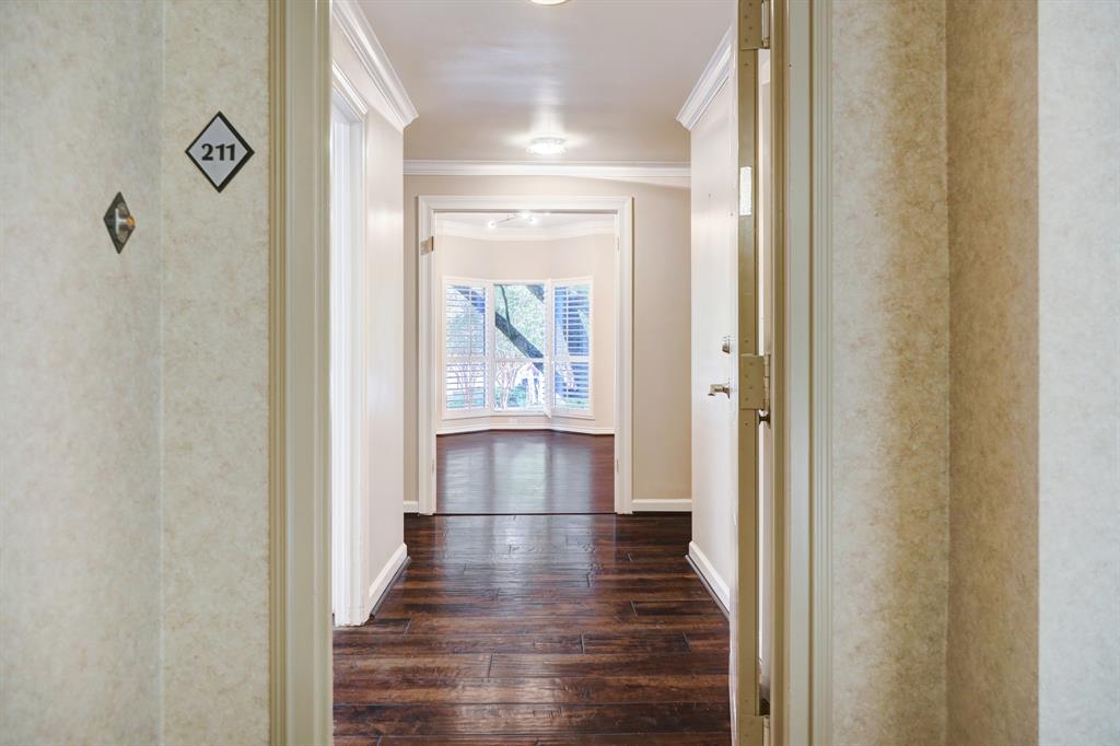 Photo #5: 6374602 Listing 