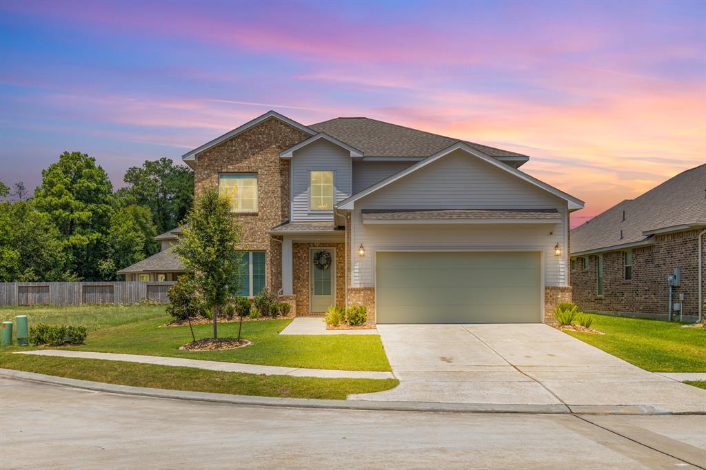21020  Crinet Square Street Kingwood Texas 77339, 40