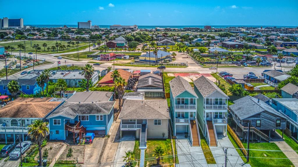 5741  Avenue R  Galveston Texas 77551, Galveston