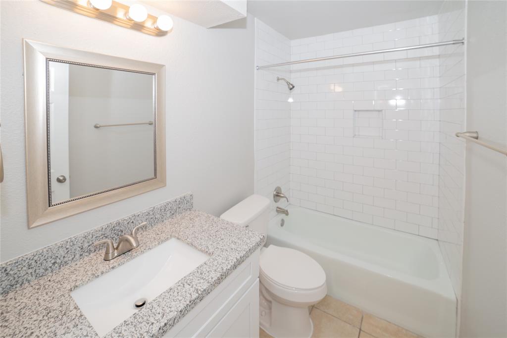 2010 N Travis Street Liberty Texas 77575, Liberty