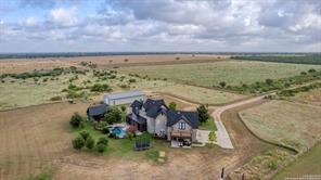 2538 COUNTY ROAD 223, Floresville, TX 78114-5151