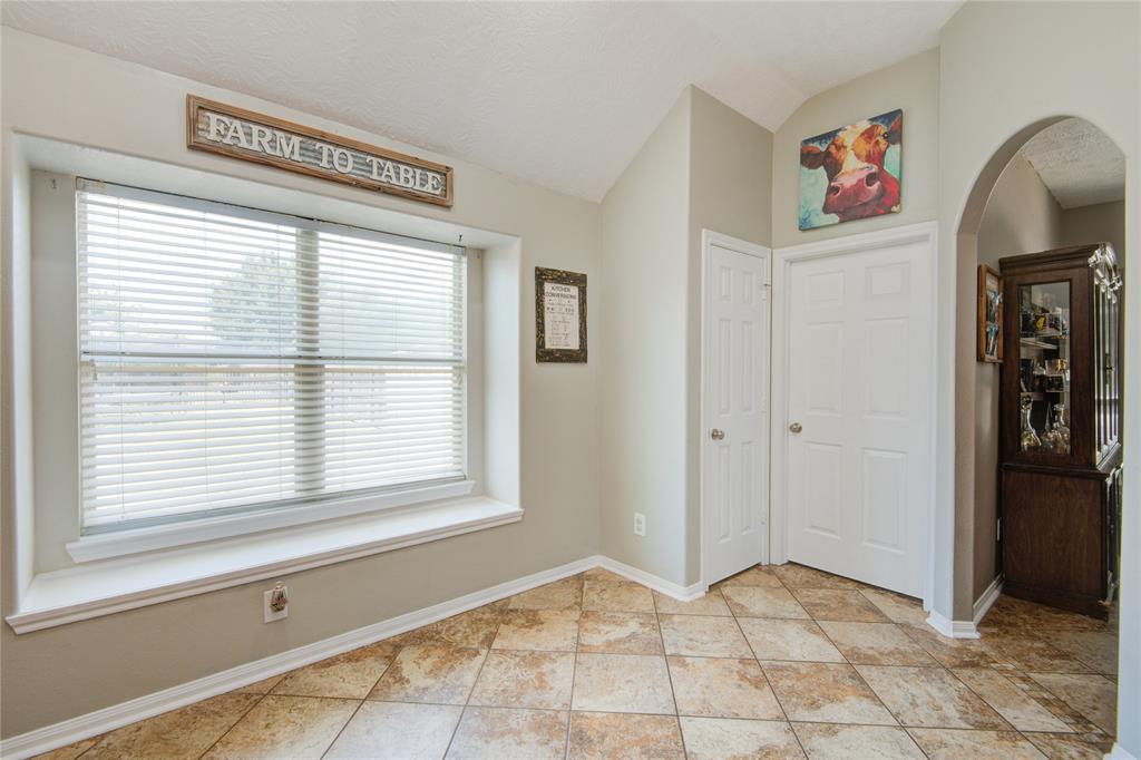 11827 Elizabeth Ct, Pinehurst, TX 77362