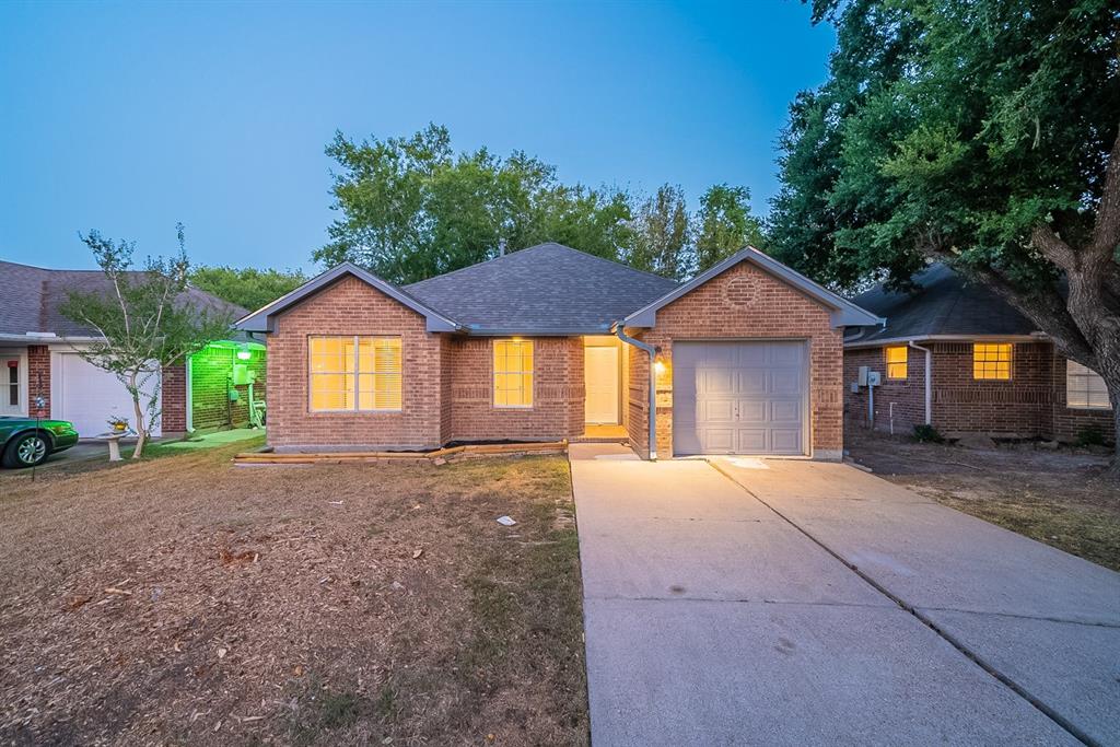5914  Red River Drive Dickinson Texas 77539, Dickinson
