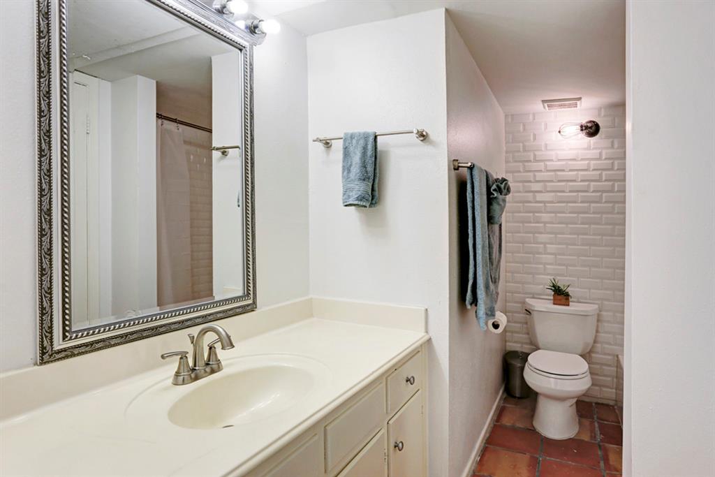 Photo #10: 64151427 Listing 