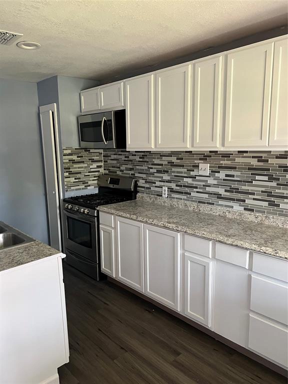 11510  Lockgate Lane Houston Texas 77048, Houston