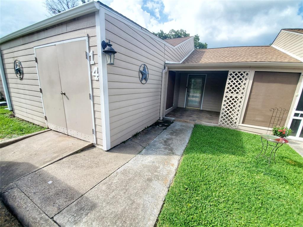 14  Townhouse Ln  Trinity Texas 75862, Trinity