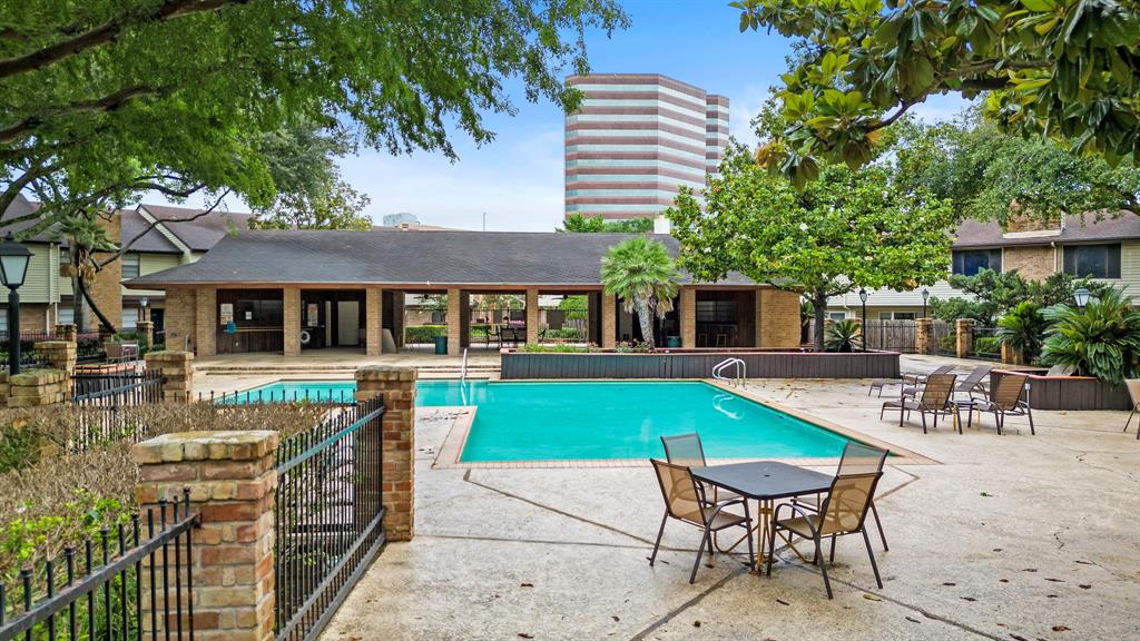 2546  Bering Drive Houston Texas 77057, 22