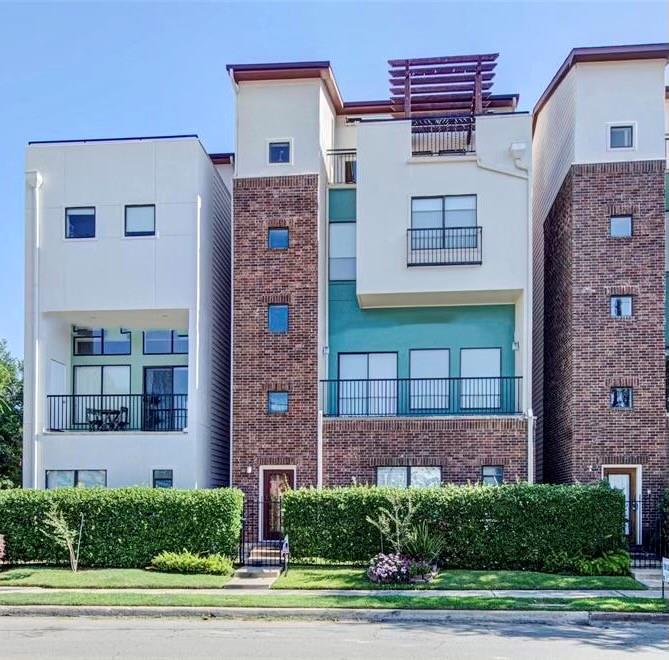 1318  Welch Street Houston Texas 77006, Houston