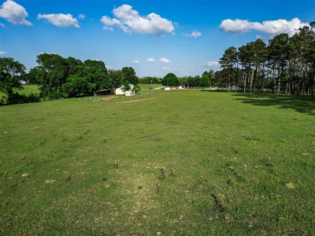 16775 Old Danville Road Rd, Willis, TX 77318