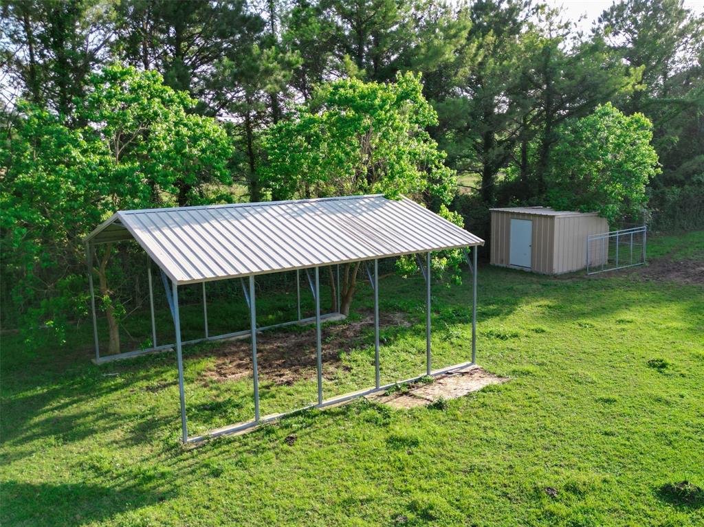 16775 Old Danville Road Rd, Willis, TX 77318