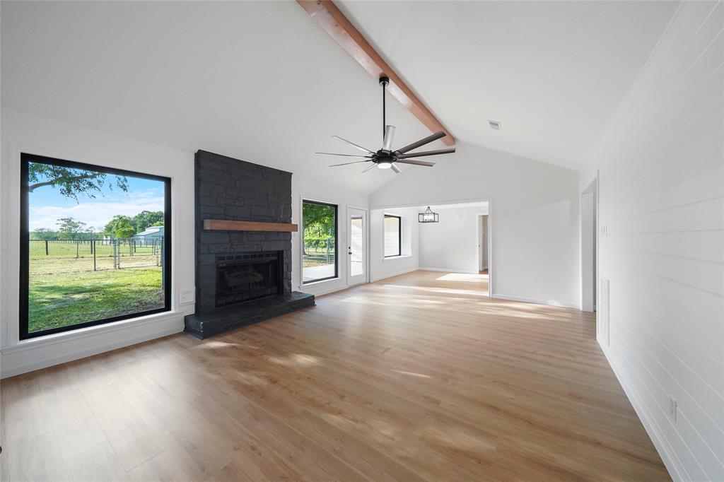 16775 Old Danville Road Rd, Willis, TX 77318