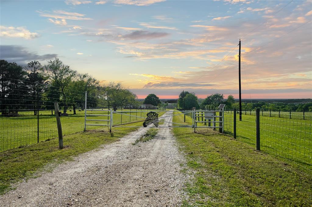 16775 Old Danville Road Rd, Willis, TX 77318