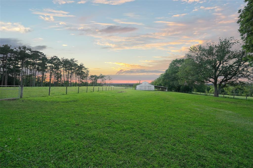 16775 Old Danville Road Rd, Willis, TX 77318