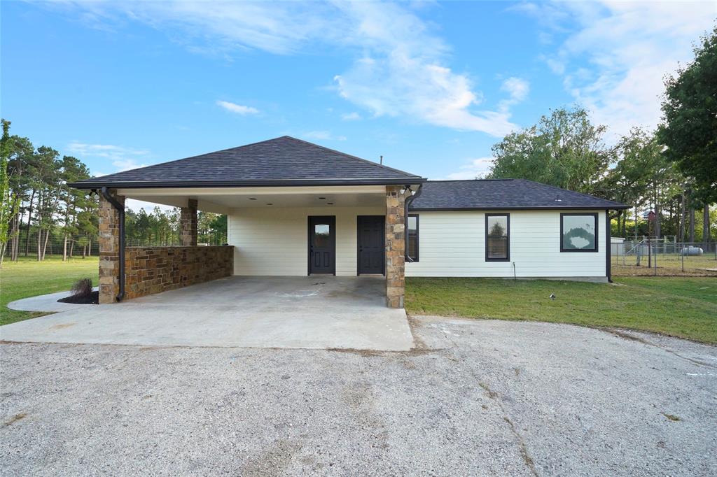 16775 Old Danville Road Rd, Willis, TX 77318