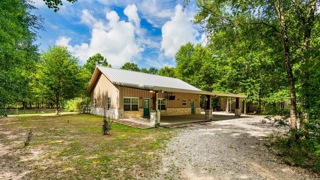 175  County Road 308A  Cleveland Texas 77327, 52