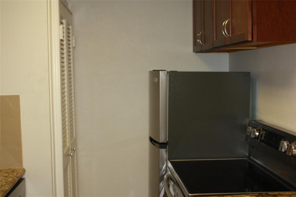 12100 Melville Dr 408D, Montgomery, TX 77356