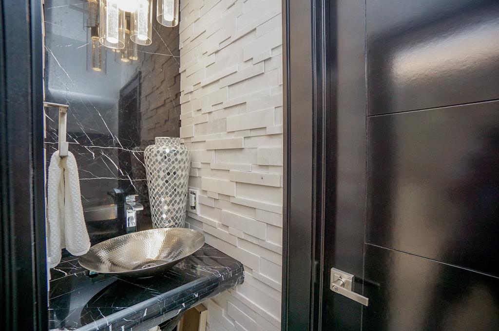 5711 Sugar Hill Dr #29, Houston, TX 77057 - HAR.com