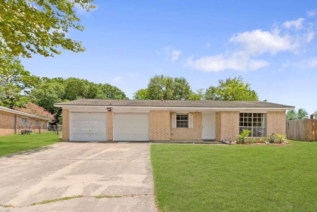 521  Gardenia Street Angleton Texas 77515, 5