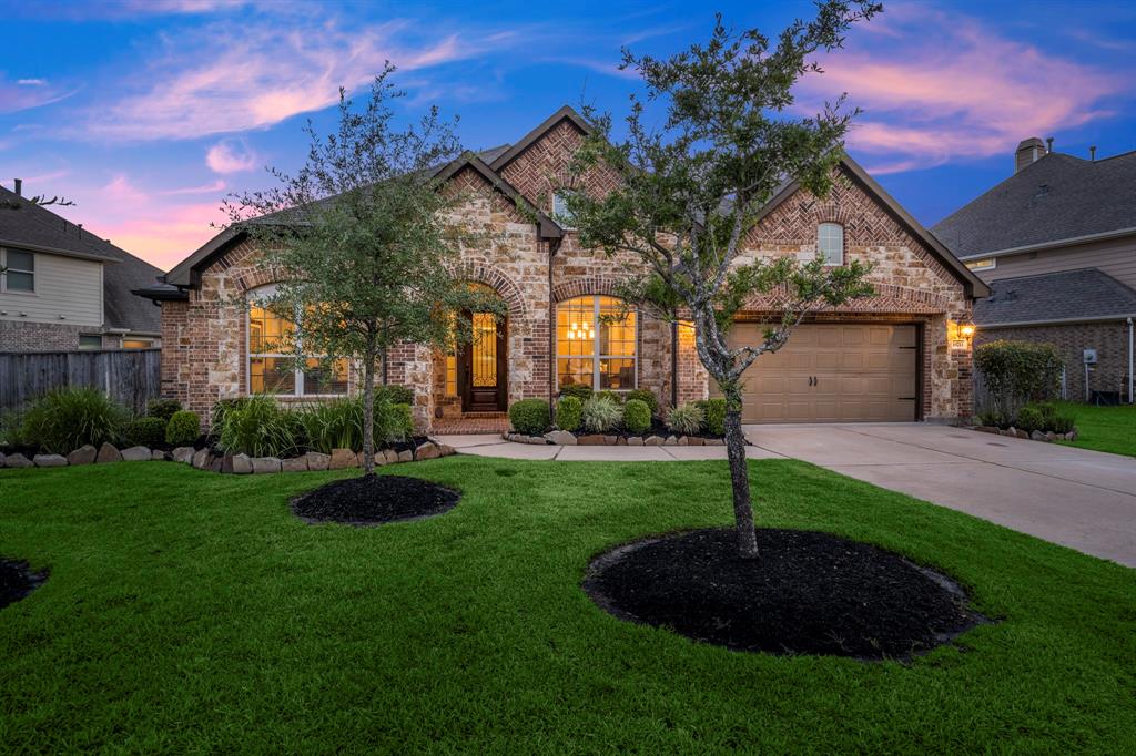 18711  Hardy Trace Drive Tomball Texas 77377, 35