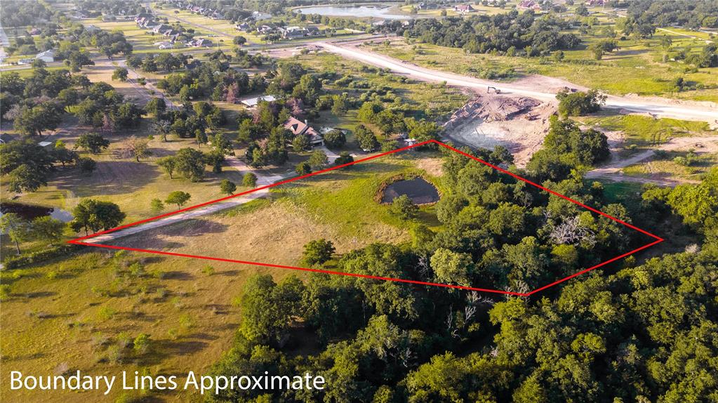 6883  Honeysuckle Pvt Lane Bryan Texas 77808, Bryan