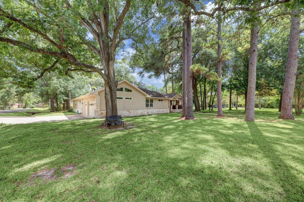 9203 Elizabeth Rd, Houston, TX 77055 - HAR.com