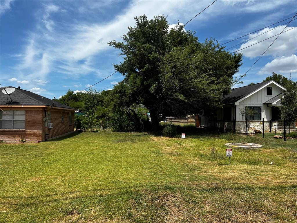 9315  Arledge Street Houston Texas 77075, 3