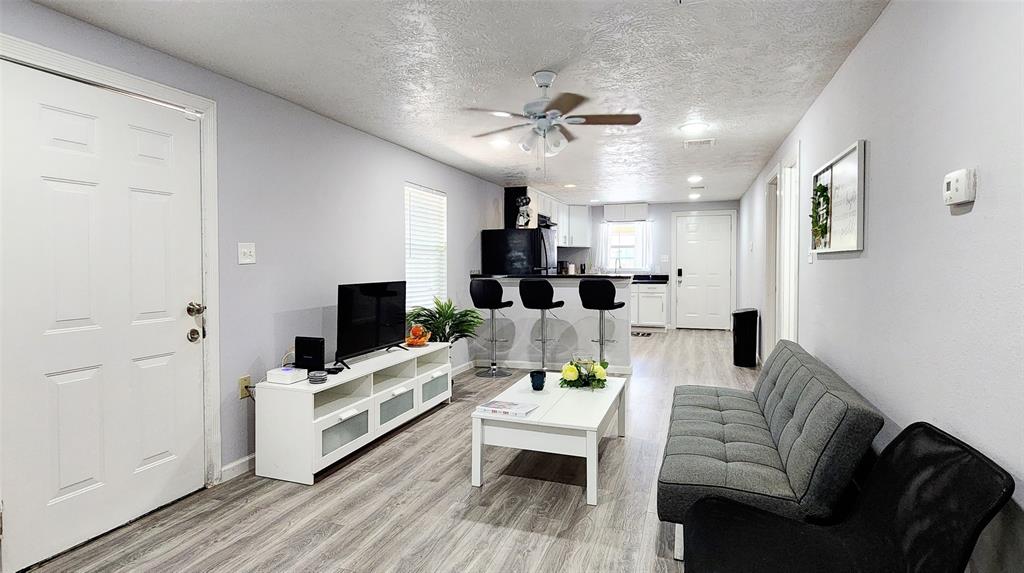 4206  Rosemont Street Houston Texas 77051, 3