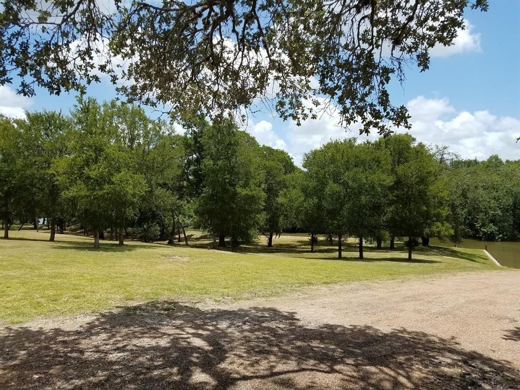 154 River Tree Drive , Blessing, Texas image 13