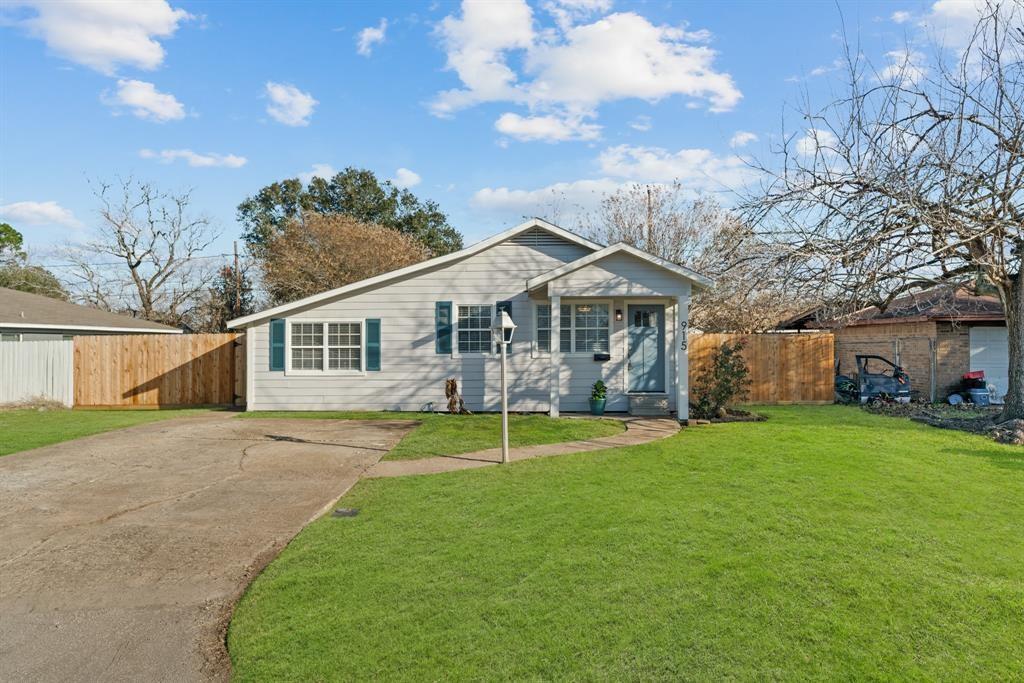 915 Avenue, Rosenberg 915 Avenue Rosenberg Texas 77471, 30