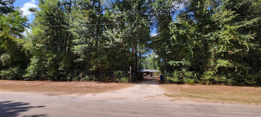 133  County Road 3431  Cleveland Texas 77327, Cleveland