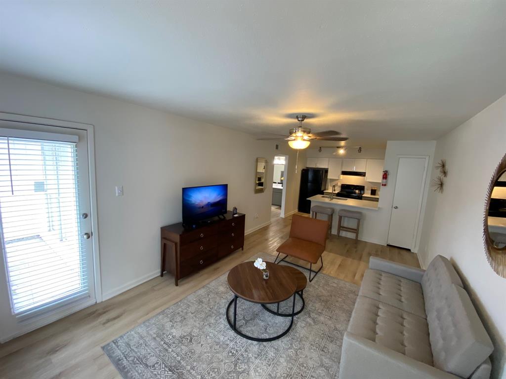 3950  Ashburnham Drive Houston Texas 77082, Houston