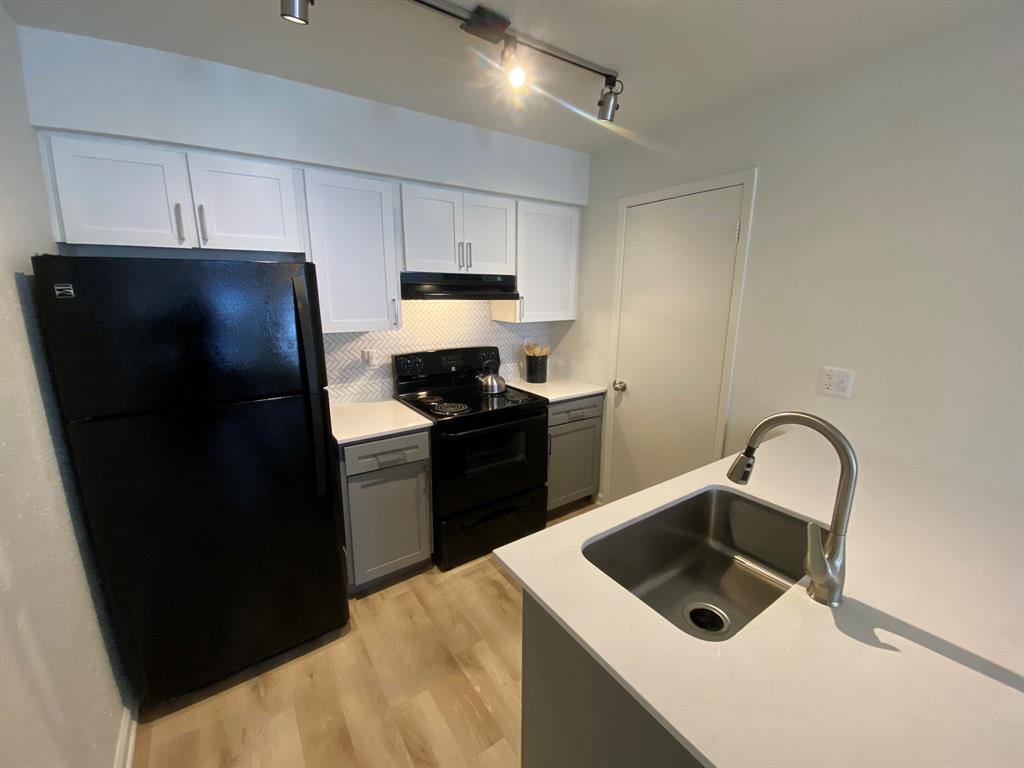 3950  Ashburnham Drive Houston Texas 77082, Houston