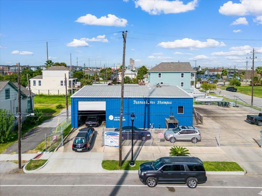 2701 Post Office Street , Galveston, Texas image 1