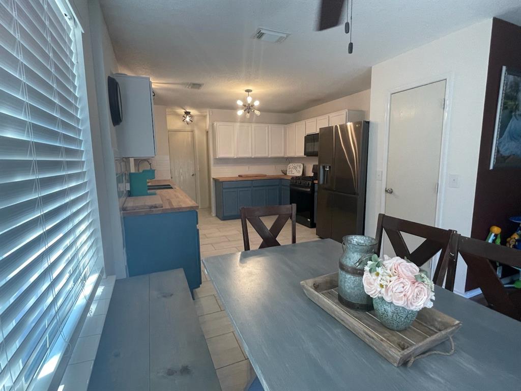4815  King Hallow Lane Katy Texas 77449, 25