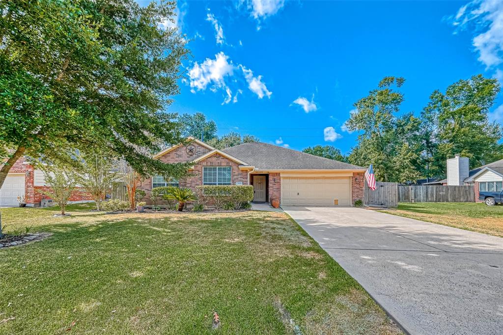 2919  Lake Breeze Lane Crosby Texas 77532, 1
