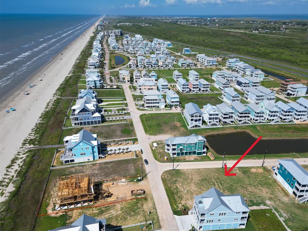 11366  Beachside  Galveston Texas 77554, 33