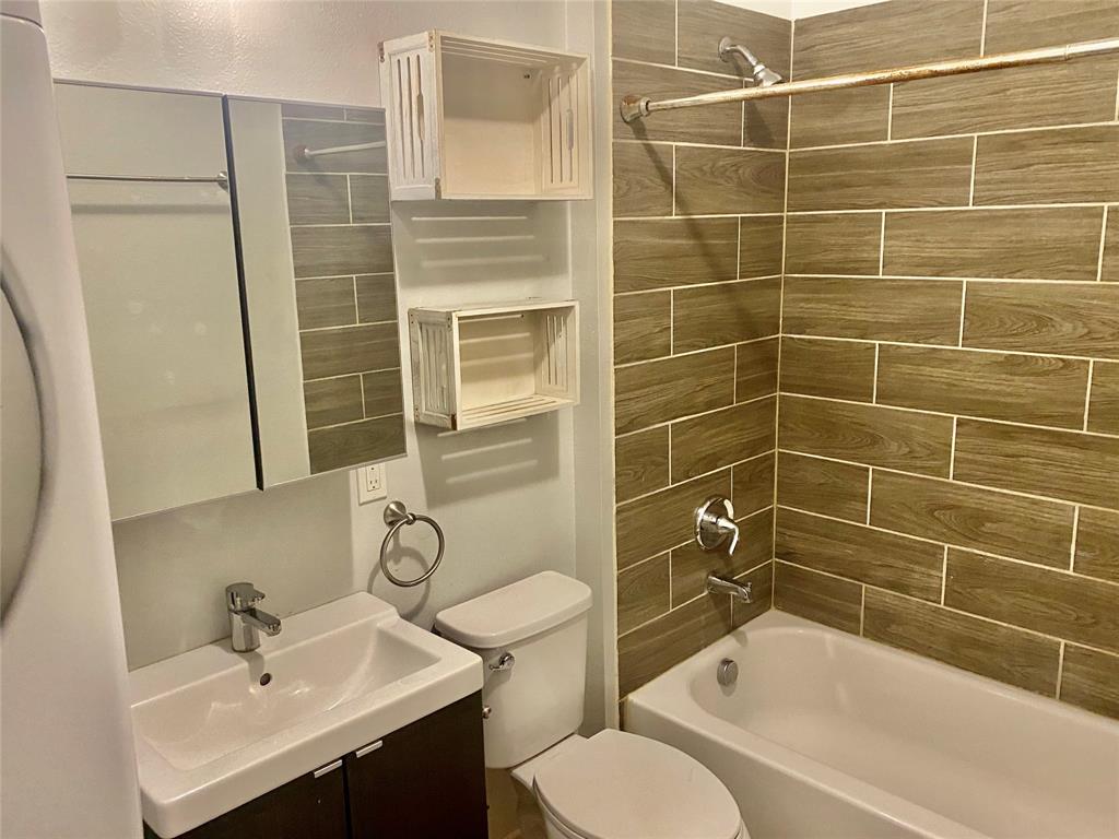 1823  Santa Rosa Street Houston Texas 77023, Houston
