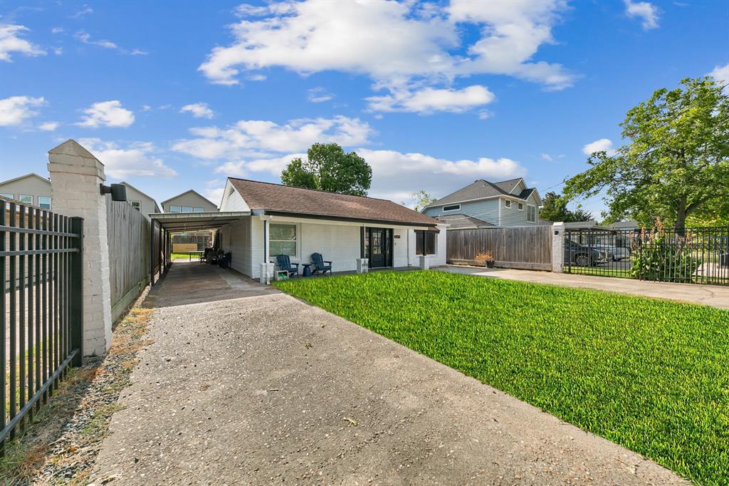 1609 Tabor St, Houston, TX 77009