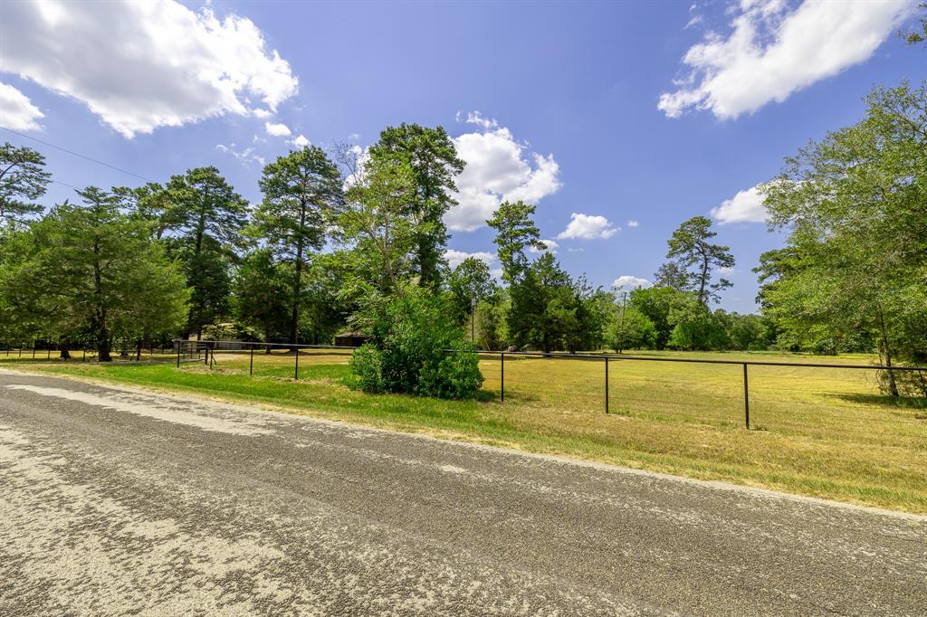 5735 County Road 2252  , Cleveland, Texas image 6