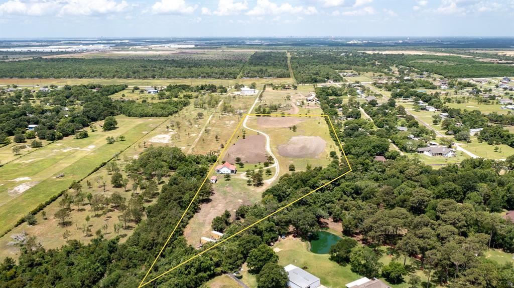 Gorgeous 12 acre tract located approximately 4.1 miles from the I-10, FM 3180 intersection.  Drawn lines are not actual measurements, they are only estimates.
