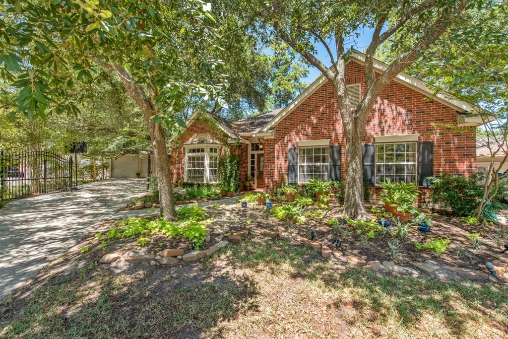 42  Shiny Pebble Place The Woodlands Texas 77381, The Woodlands