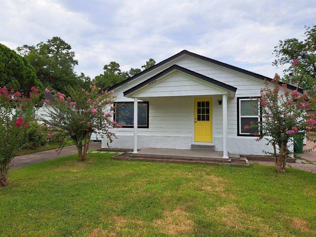 2014  Deams Street Houston Texas 77093, Houston