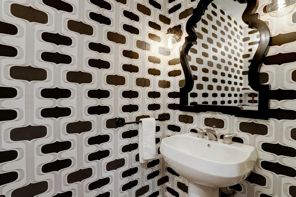 Photo #9: 16261776 Listing 