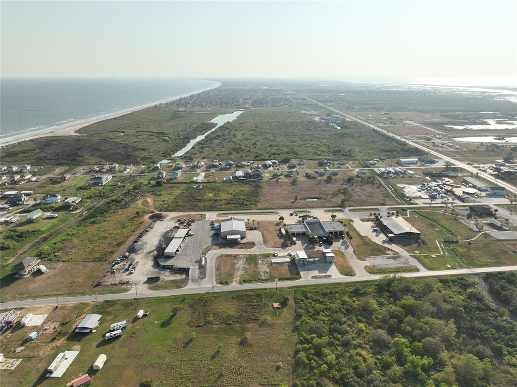 985 Noble Carl Drive , Crystal Beach, Texas image 7