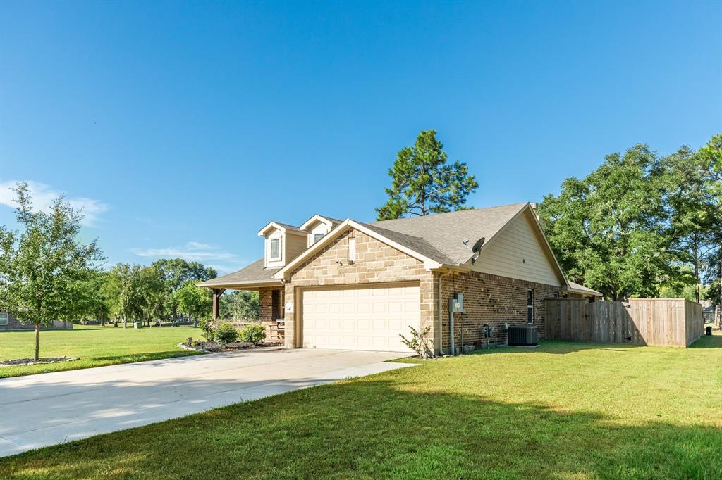 447 S Amherst Drive , West Columbia, Texas image 4