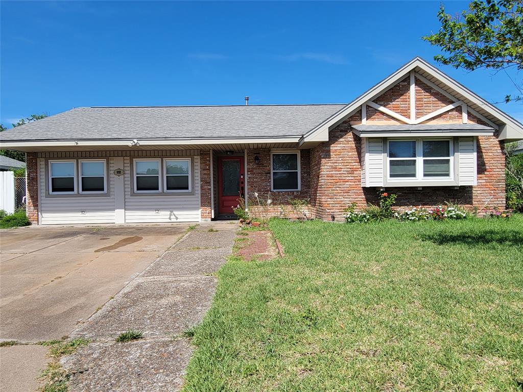 3320  80th Street Galveston Texas 77551, 33
