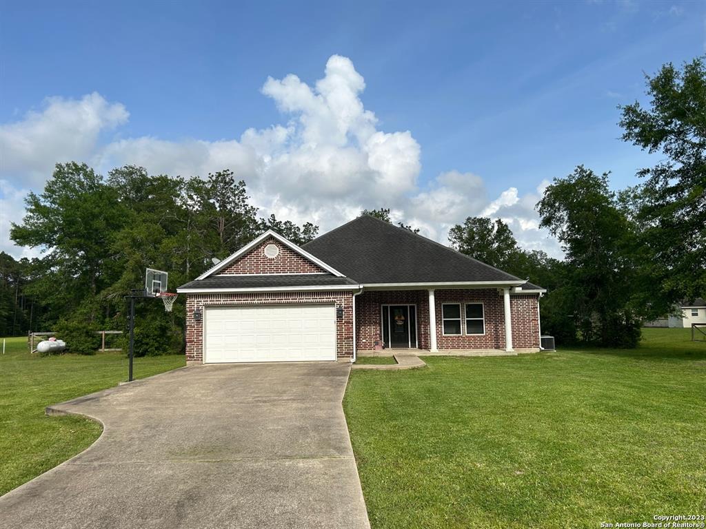 220 Linscomb Rd  