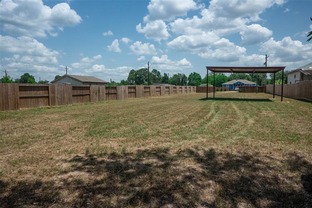 534  County Road 5037  Cleveland Texas 77327, 52