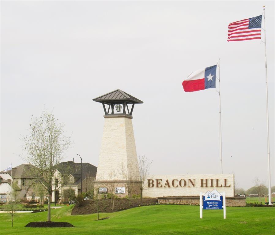 Located north of U.S. Highway 290 in Northern Waller County, Beacon Hill sits approximately six miles east of Hempstead. It is a 270-acre development a short drive from Houston on Interstate 10 or US Hwy 290. The very first planned community in the area!