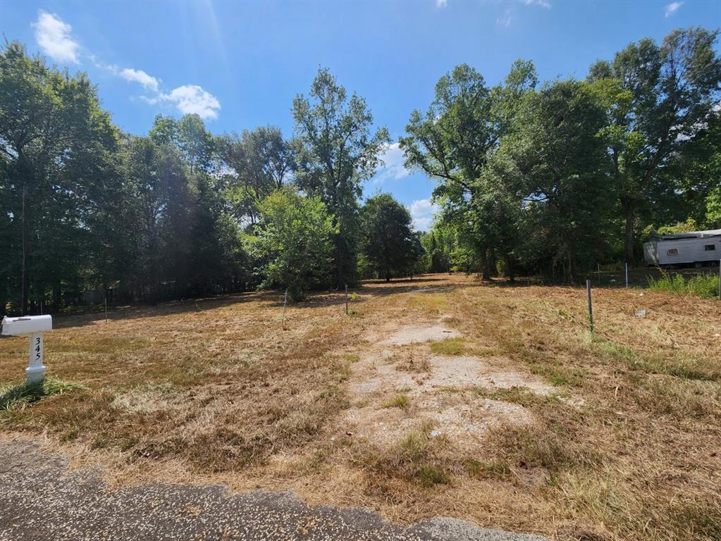 346  County Road 4703  Dayton Texas 77535, 52